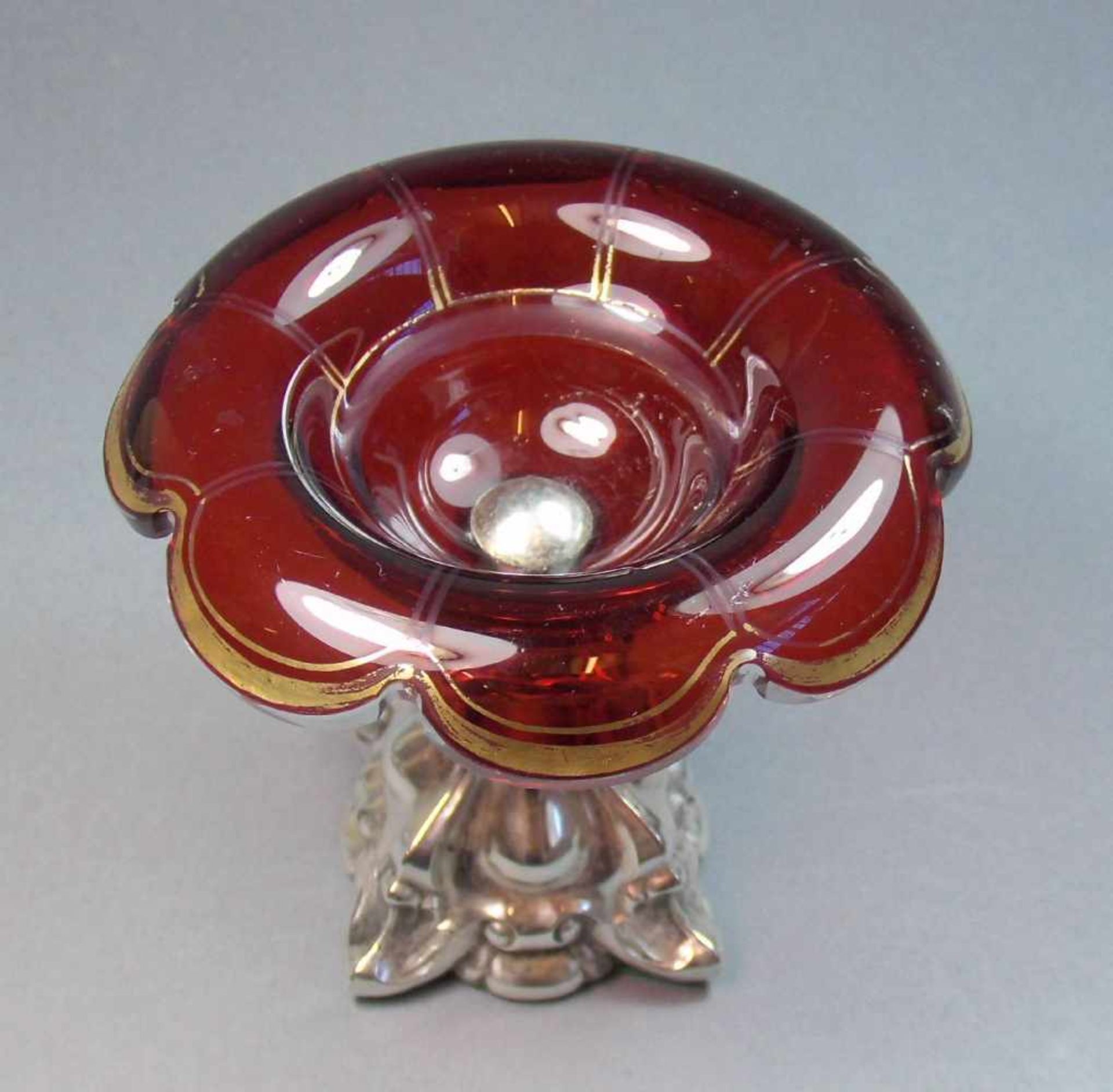 KLEINE FUSSSCHALE / small bowl on a silver stand, Silber (Säure getestet) und Glas, 2. H. 19. Jh.; - Bild 2 aus 5