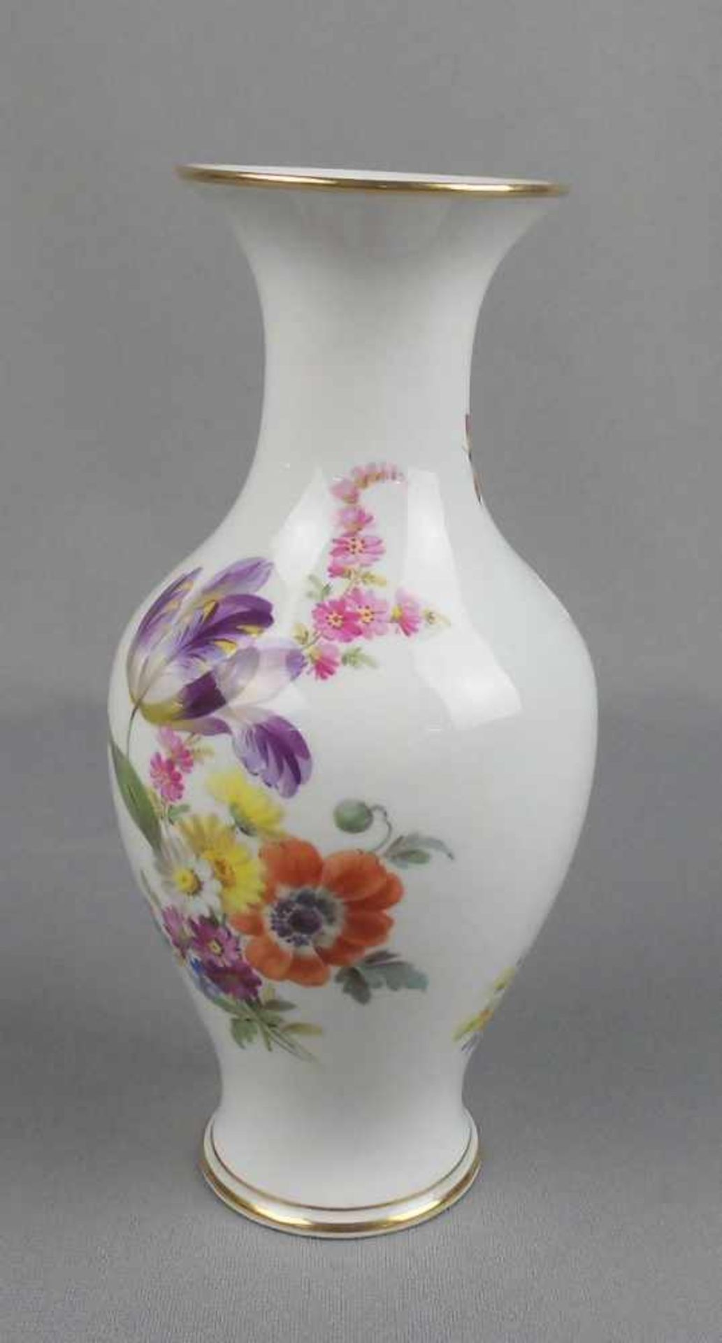 VASE, Porzellan, Manufaktur Meissen, unterglasurblaue Knaufschwertermarke, Marke 1860-1924 (1. Wahl) - Bild 3 aus 5