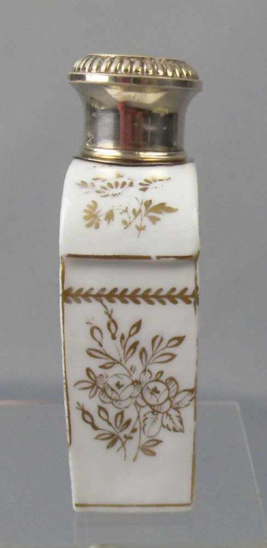 TEEDOSE / tea caddy, Porzellan (ungemarkt), Frankreich, um 1900. Rechteckiger Korpus mit - Bild 6 aus 8