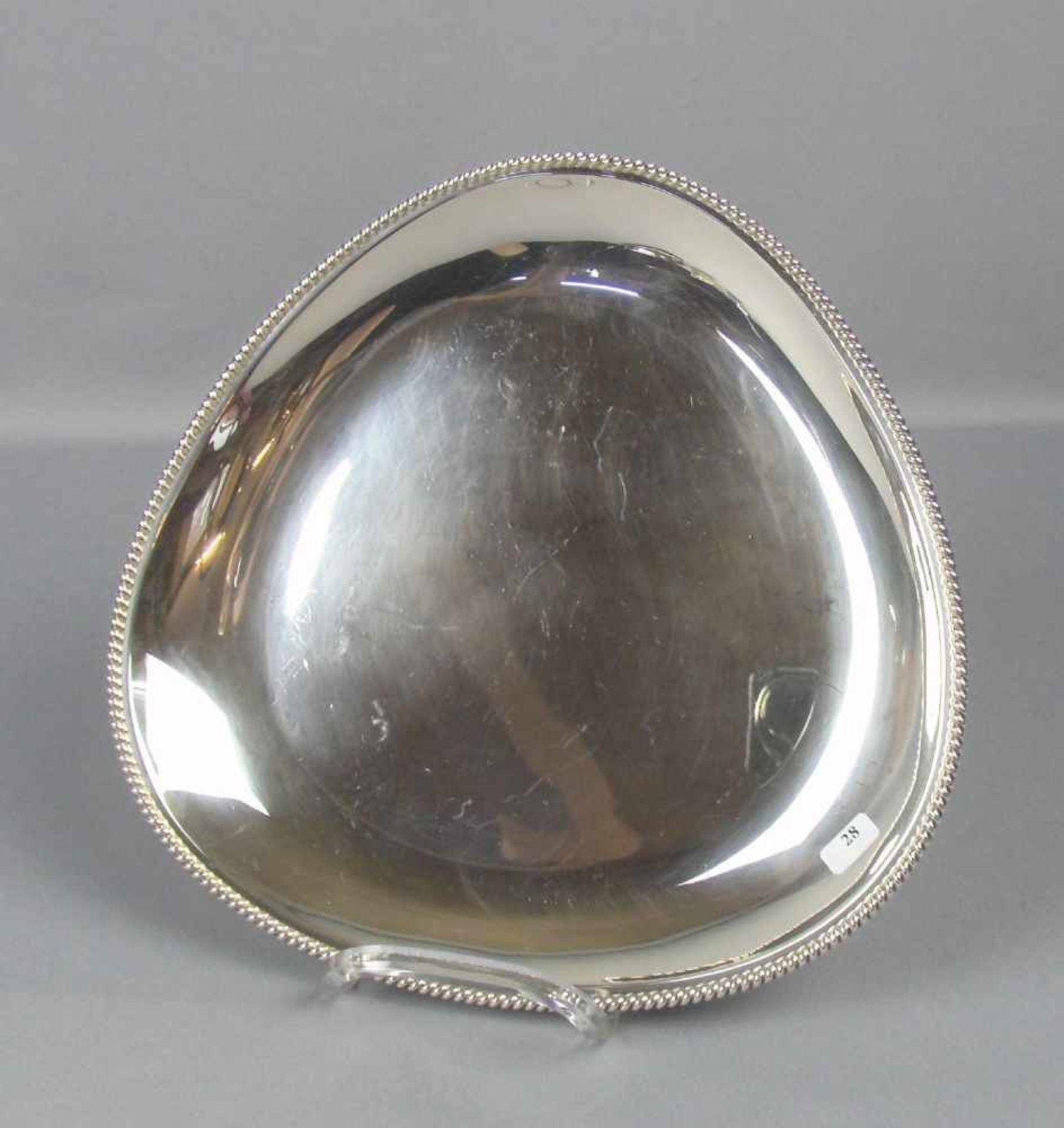 DREIPASSIGE SCHALE / silver plate, 835er Silber (376 g), deutsch, gepunzt mit Halbmond, Krone, - Bild 2 aus 5