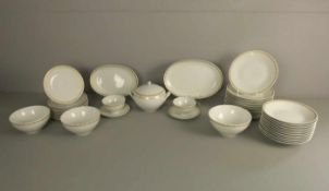 HUTSCHENREUTHER SPEISESERVICE FÜR 12 PERSONEN / dinnerware, Porzellan, Manufaktur Hutschenreuther,