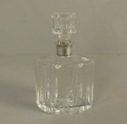 GLASKARAFFE MIT SILBERMONTUR / glass carafe, 1. H. 20. Jh., Glas und 835er Silber, Manufaktur