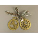 ZAUMZEUGSCHMUCK / horse brasses, Messing, durchbrochen gearbeitete und reliefiert verzierte