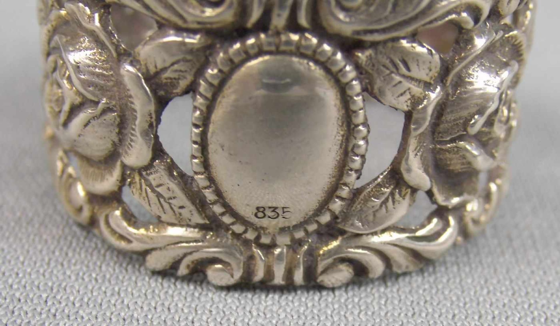 6 SERVIETTENRINGE "Hildesheimer Rose" / napkin rings, 835er Silber (insgesamt 110 g), durchbrochen - Bild 3 aus 3