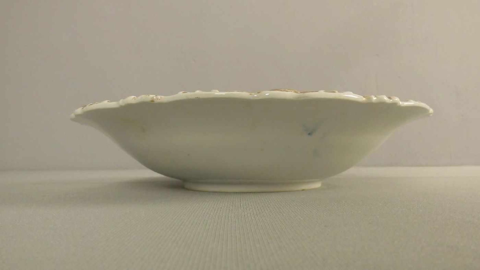 SCHALE / PRUNKSCHALE / bowl, Manufaktur Meissen, unterglasurblaue Knaufschwertermarke, Marke 1814- - Bild 2 aus 4