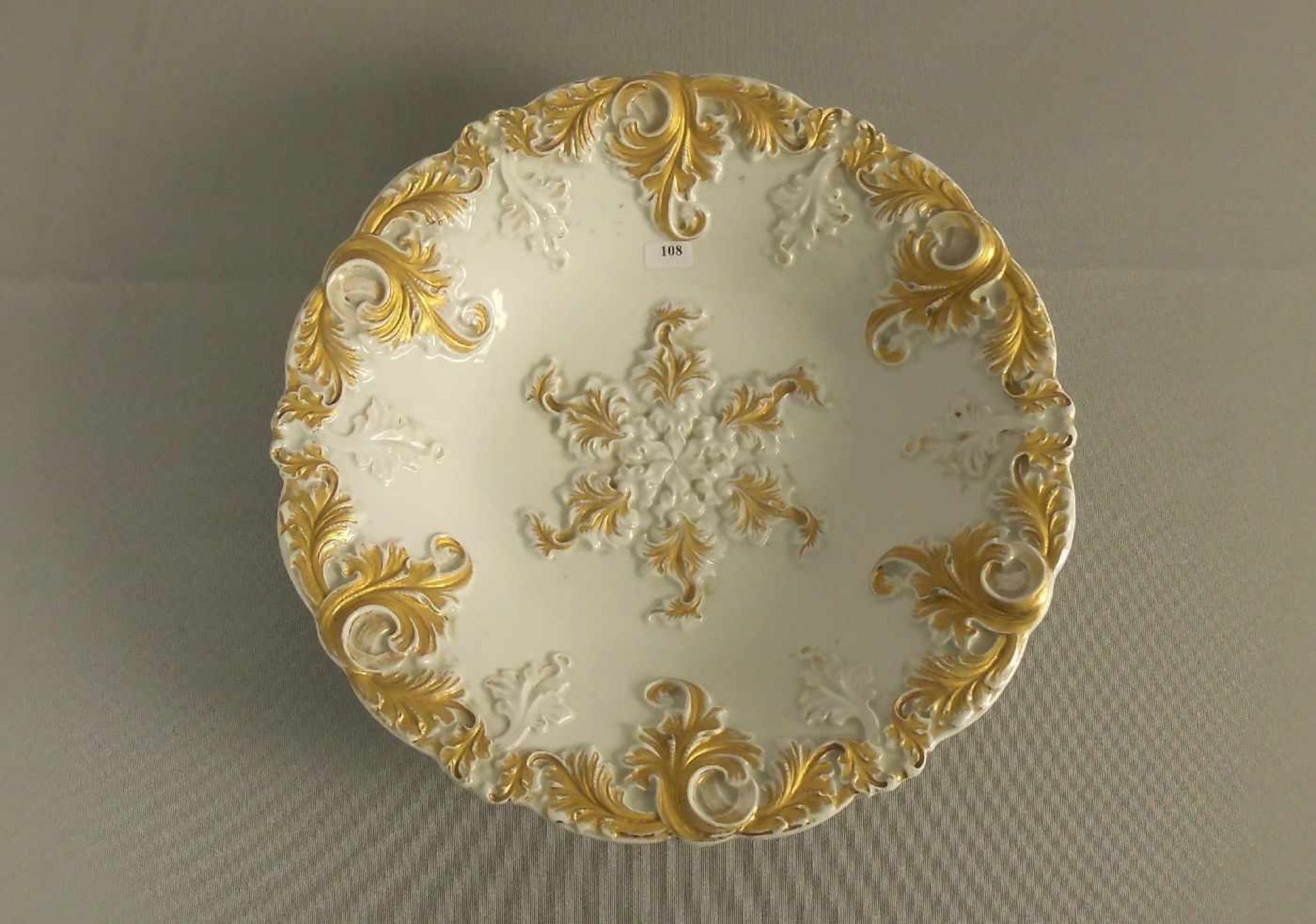 SCHALE / PRUNKSCHALE / bowl, Manufaktur Meissen, unterglasurblaue Knaufschwertermarke, Marke 1814-