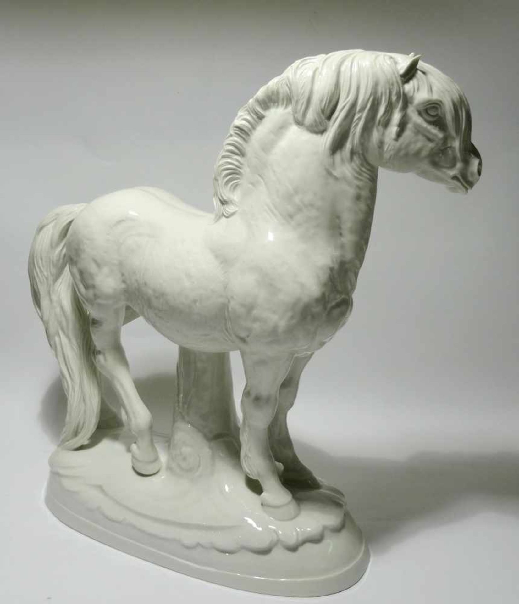 Meissner Porzellan Pferd große Pferdeskulptur Meissner Porzellan, leicht am Fuß von innen, kaum - Bild 2 aus 6
