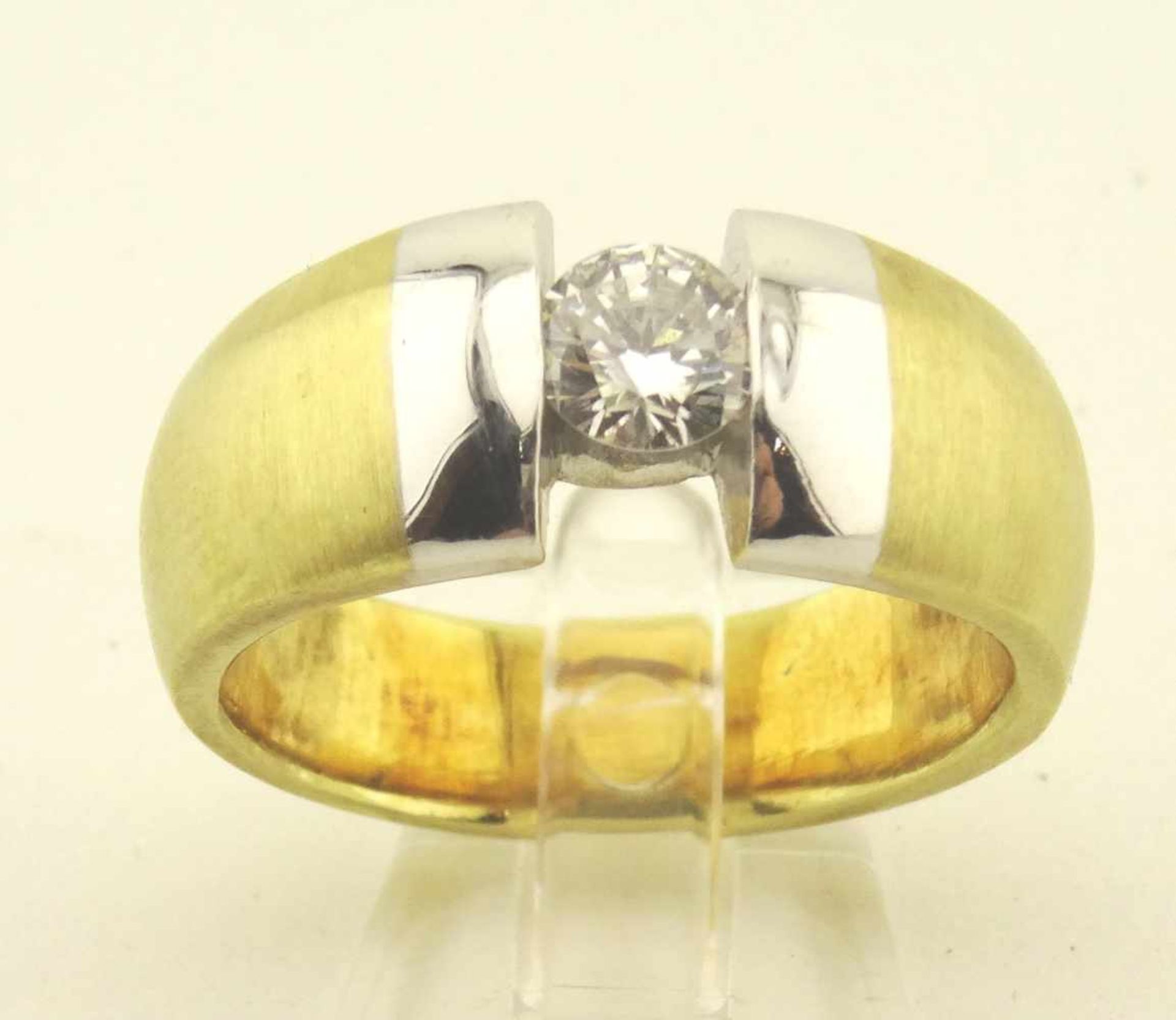 Damen o. Herren Brillantring 750 Gold mit Brillant ca. 0,55ct. W/ pi, in Gelb- Weißgold, RG 59,