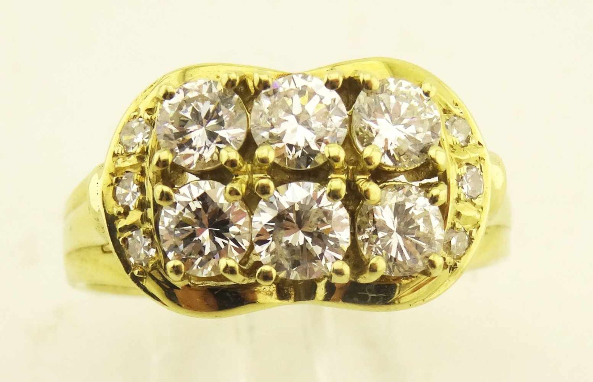 Damenring Brillant 585 Gold mit 6 Diamanten zus. ca. 0,06ct. und 6 Brillanten zus. ca. 1,50ct. tw/