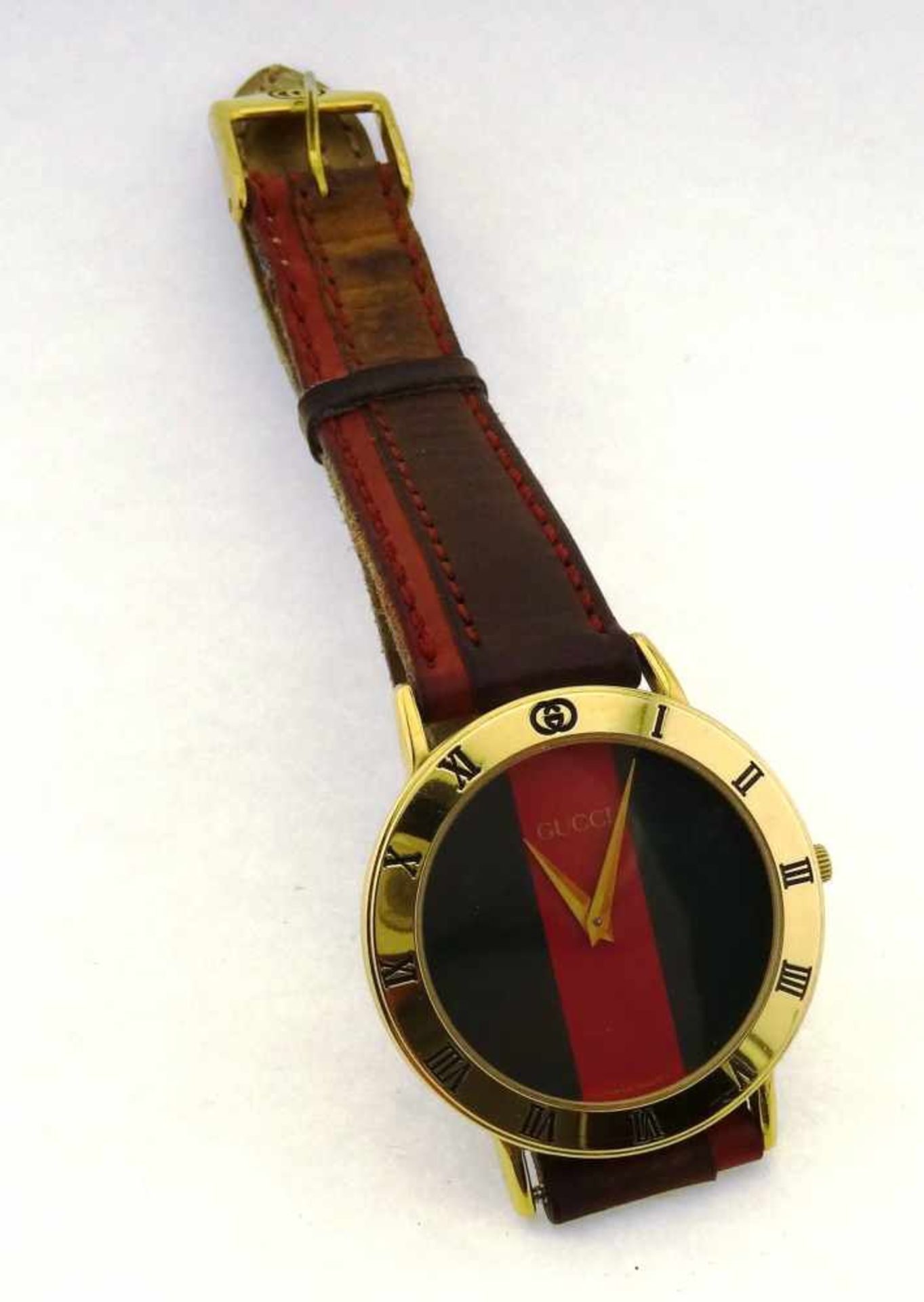 Herrenuhr Gucci Quarzuhr im dbl. Gehäuse mit Lederband, Durchmesser 33mm, Modell 3000.2.M, Uhr läuft - Bild 2 aus 3