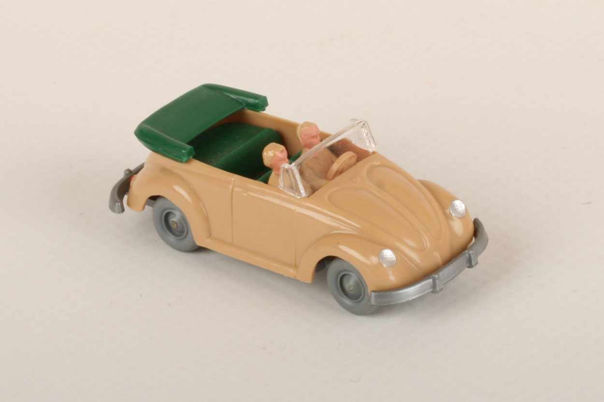 1VW Käfer Cabrio beige 33/6f, IE grün, neuwertig