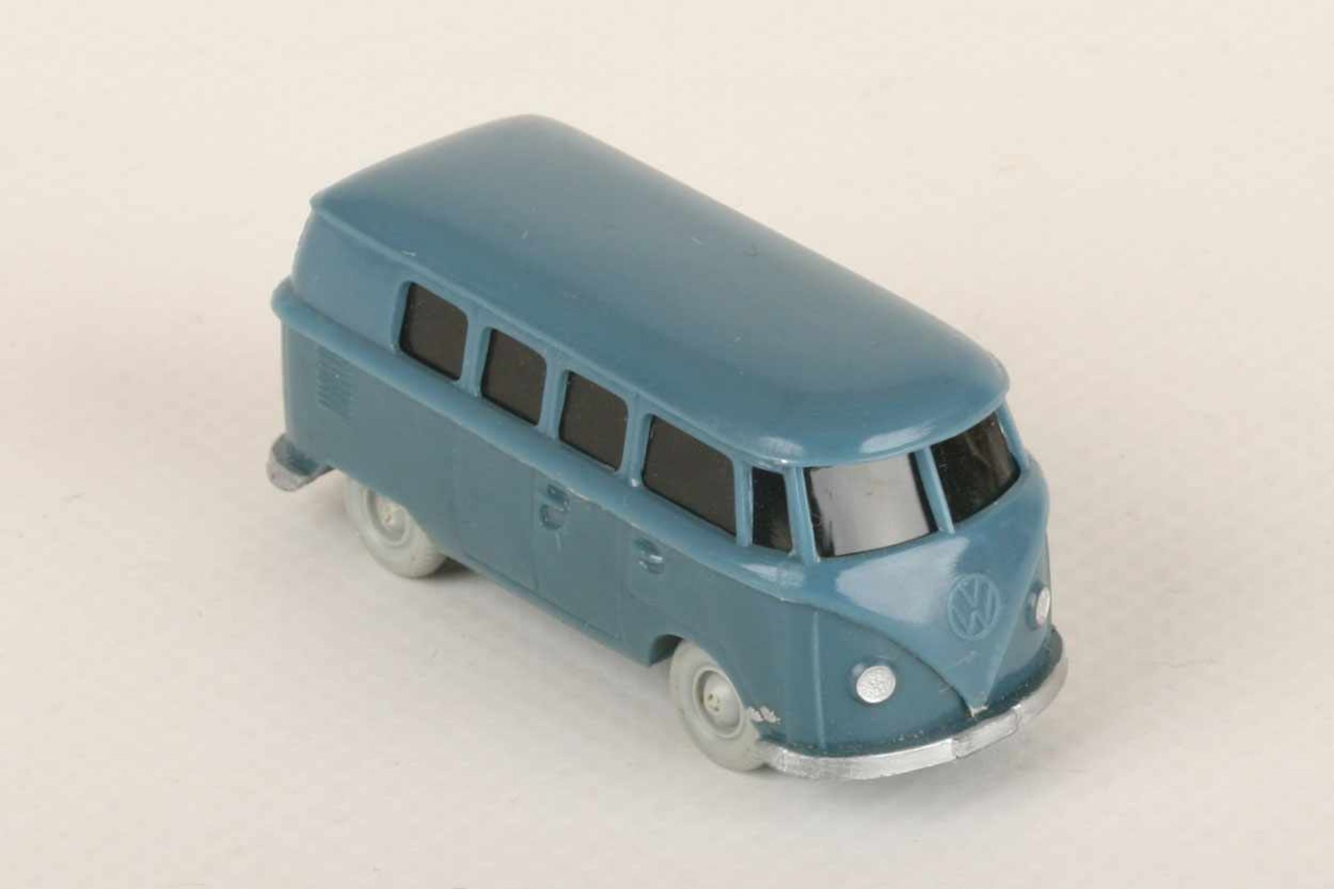 1VW T1 Bus h'azurblau/azurblau 310/8, Oberteil deutlich heller als Unterteil, neuwertig