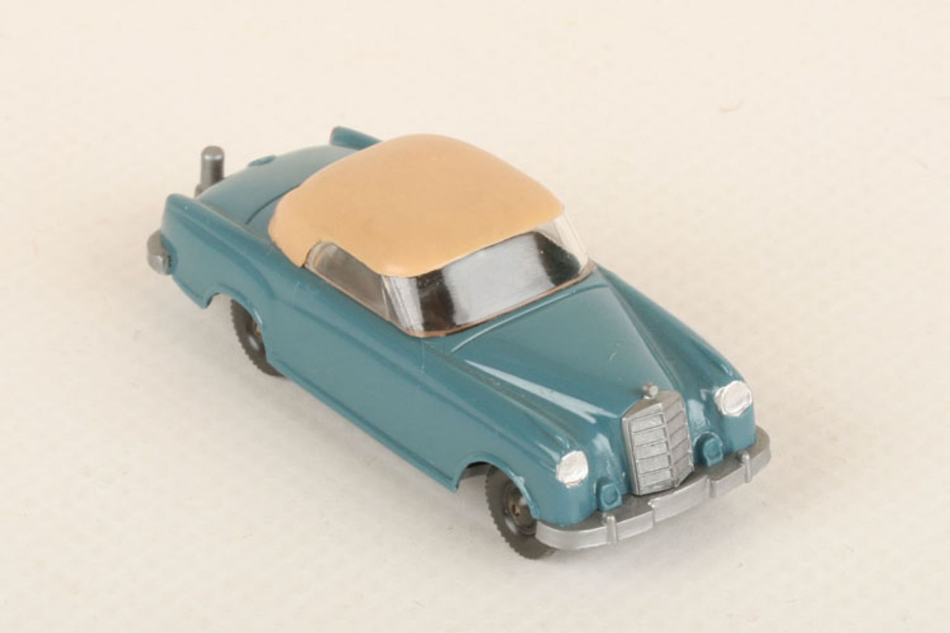 Wiking Mercedes 220 Coupé diamantblau 144/4j, neuwertig