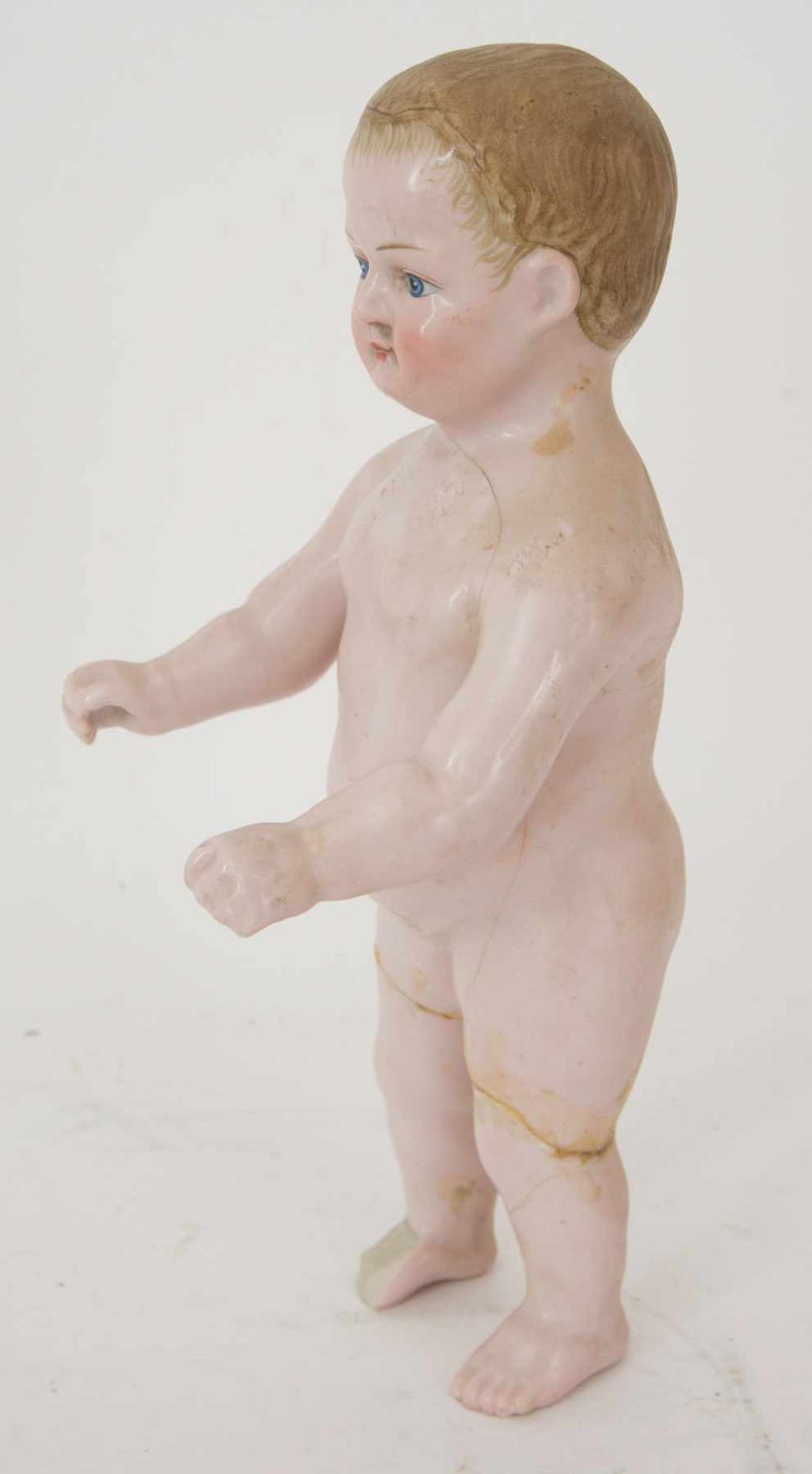 ANTIQUE PORCELAIN FIGURE Beschreibung Antique porcelain figure modelled as a baby, 12 x 28 cm. - Bild 7 aus 7
