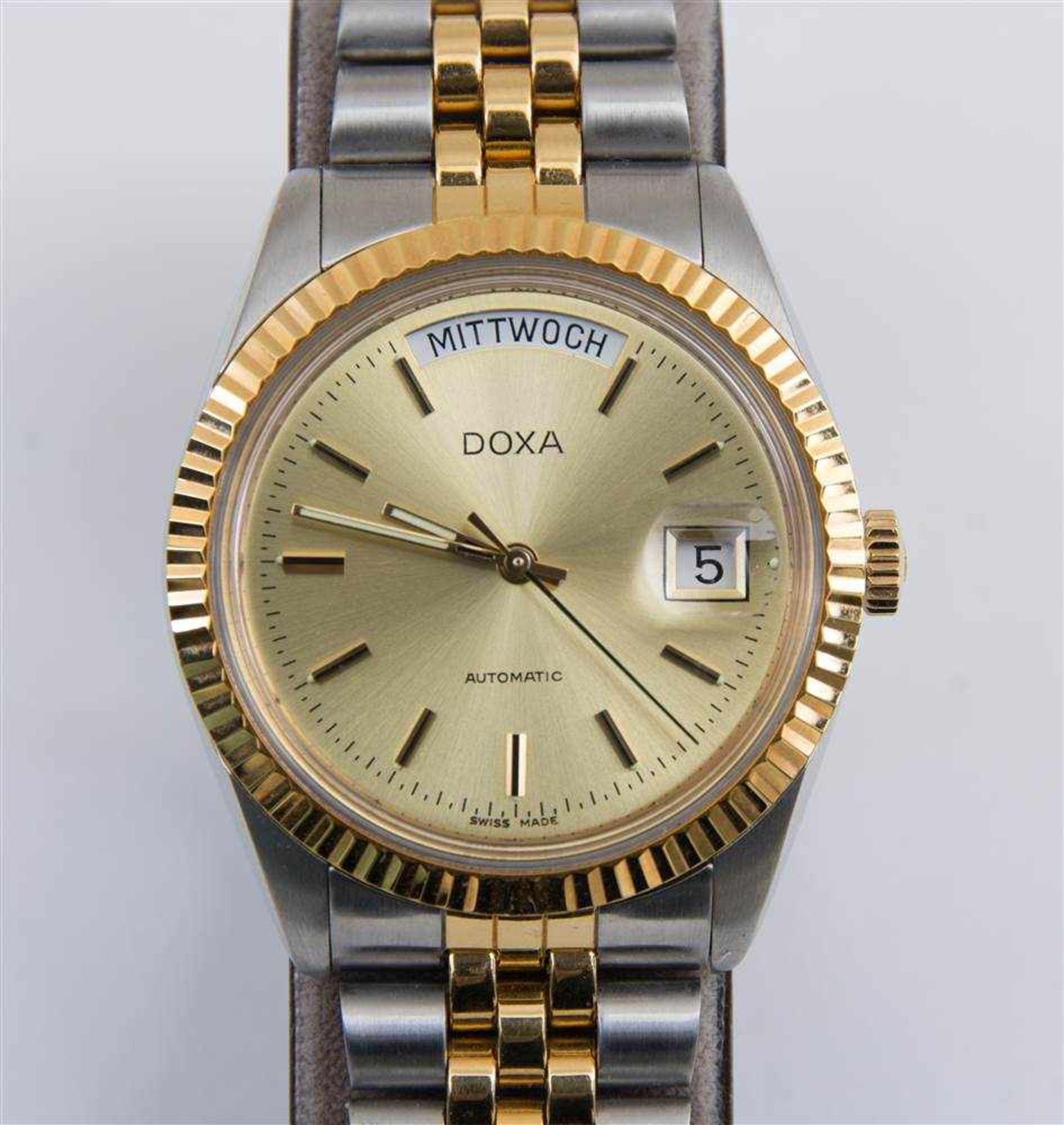 DOXA, "Datejust" Armbanduhr parziell goldfarbenes Edelstahlgehäuse, Band mit Klappschließe, - Bild 2 aus 5
