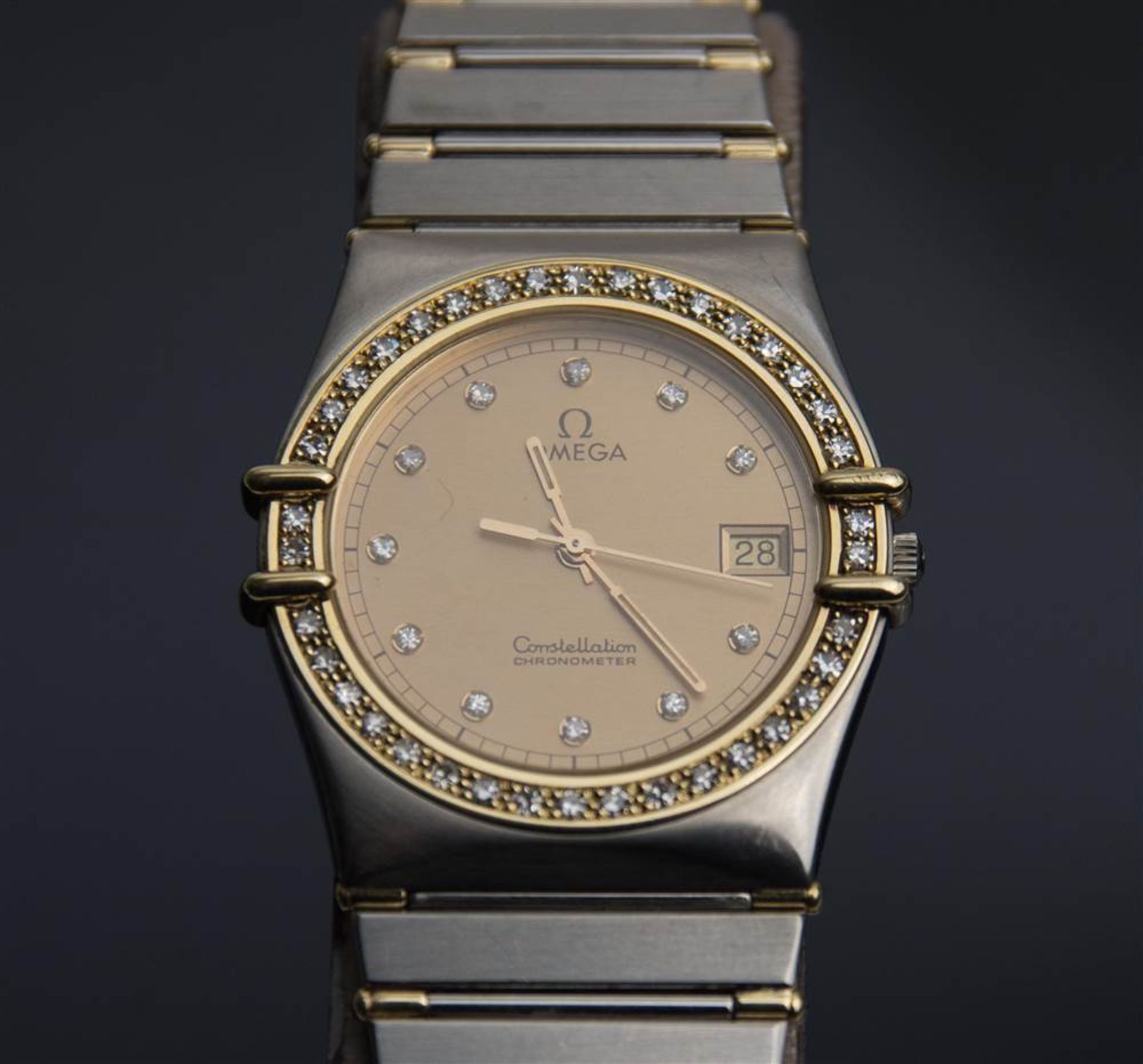 WRISTWATCH, Omega, Constellation. MP: 1450 Material: Stainless Steel + partially gilt Build: 2002 - Bild 5 aus 9