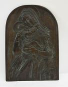 BRONZERELIEF "MARIA MIT JESUS", patinierte Bronze, um 1900 Patiniertes Jugendstil- Bronzerelief