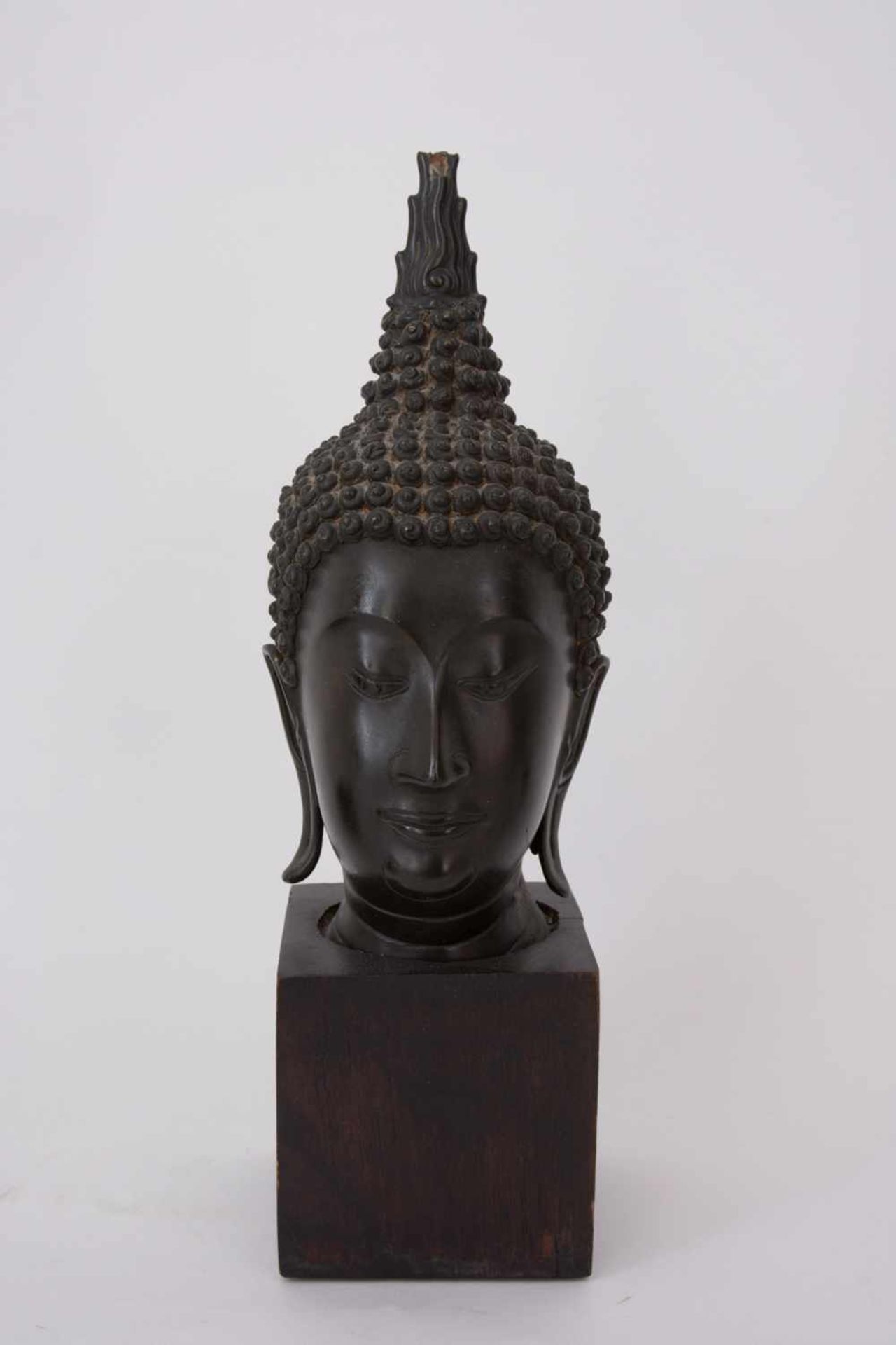 KONVOLUT, vier orientalische Objekte, Metall/Bronze, 20. Jahrhundert. Vier Objekte aus dem Orient, - Bild 2 aus 25