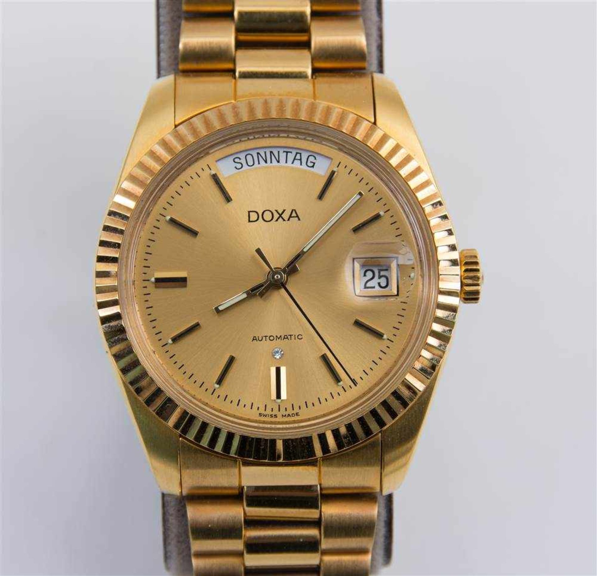 DOXA, "Datejust" Armbanduhr goldfarbenes Edelstahlgehäuse, Band mit Klappschließe, Index dekoriert - Bild 2 aus 5