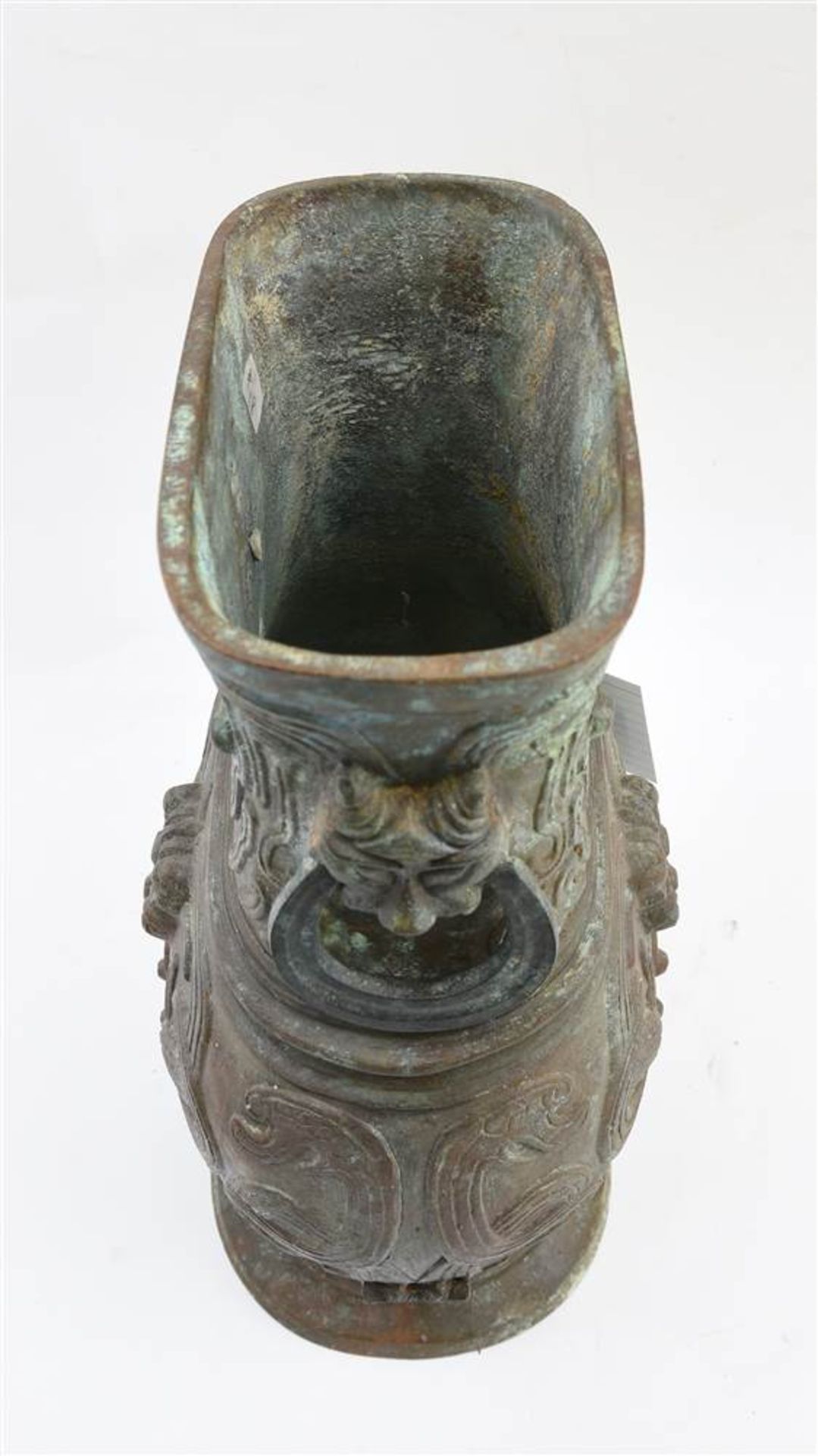 BRONZE-VASE, zieserlierte und patinierte Bronze, China 20. Jahrhundert Bauchige nach oben - Bild 3 aus 3