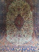 KESHAN, Korkwolle auf Baumwolle, Persien um 1900 Maße: 200 x 320 cm. Leichte Mottenschäden.