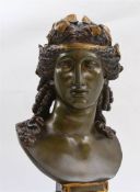 ARIADNE BÜSTE, ziselierter Bronzeguss goldstaffiert, Frankreich Ende 19. Jh. Klassizistische