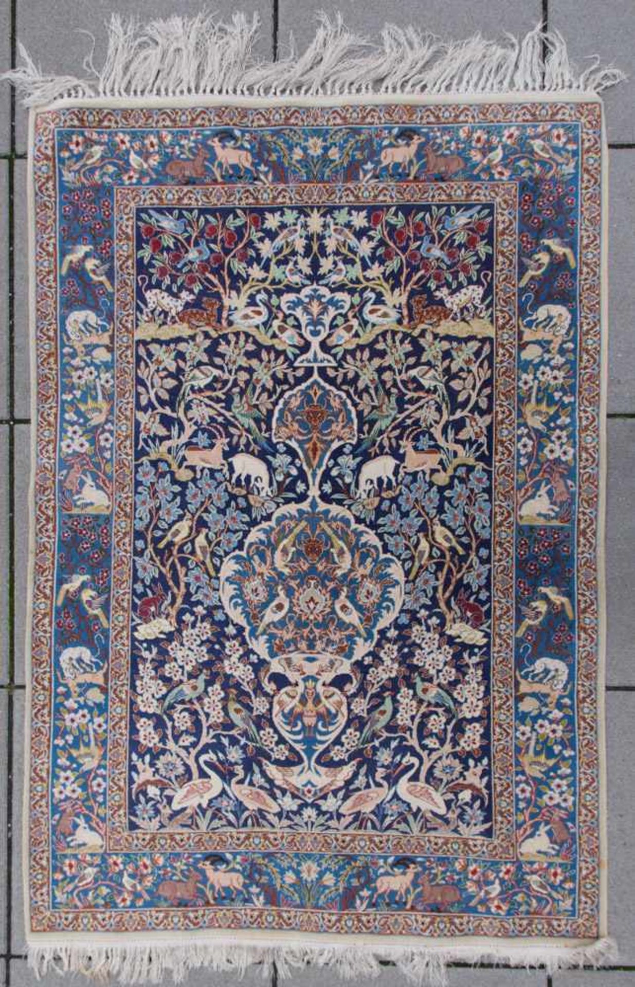 TEPPICH TEHRAN, Korkwolle auf Seide, Persien (Iran) 160 x 110 cm. Zustandsbeschreibung Kleinere - Bild 2 aus 3