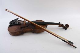 FRANCESCO RUGGERI. Nach. Geige mit Bogen und Kasten,Modell von 1676, um 1900 Wohl um 1900