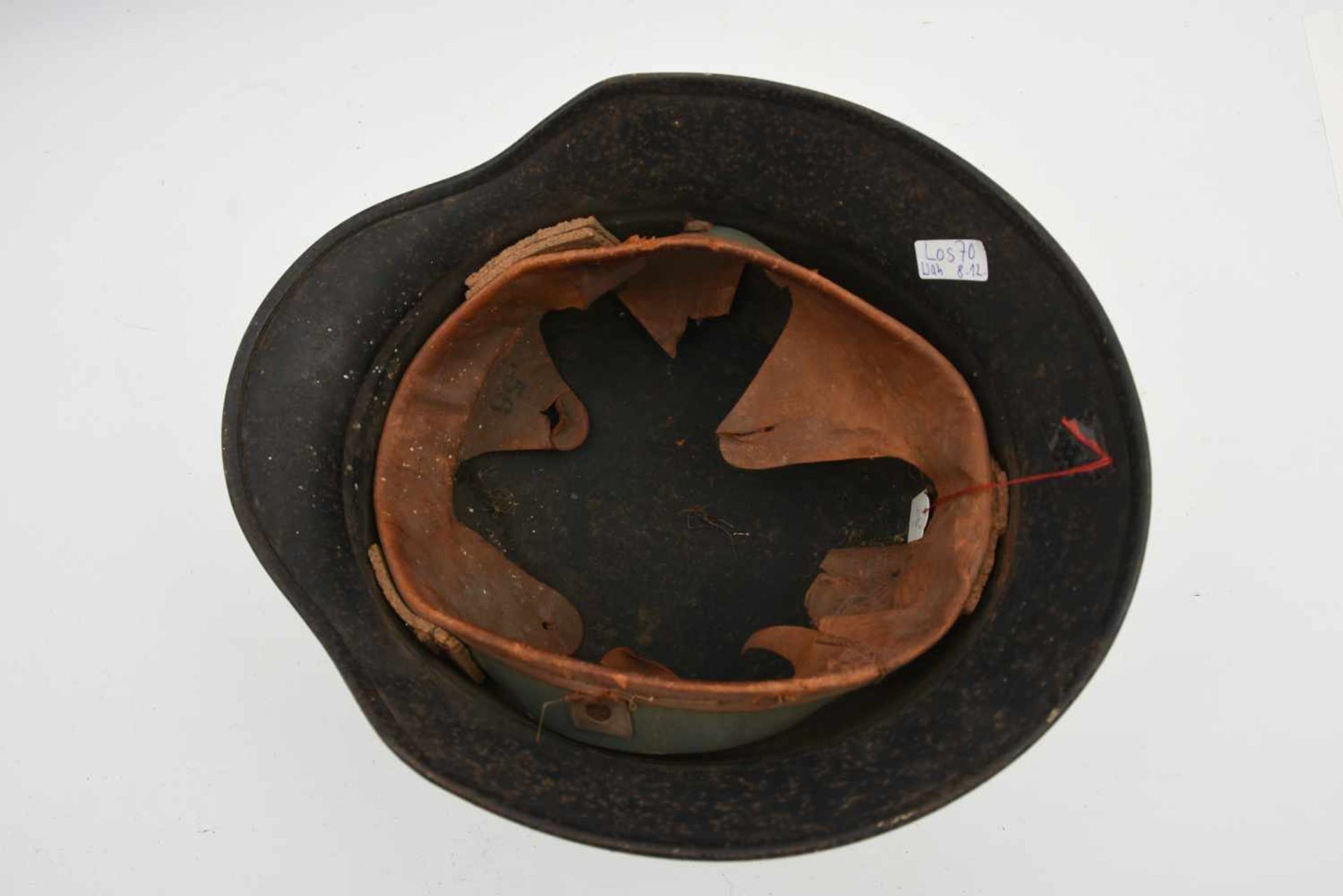 LUFTSCHUTZHELM III.REICH, Eisen/Leder, um 1940 Deutscher Luftschutzhelm aus der Zeit des 2. - Bild 5 aus 5