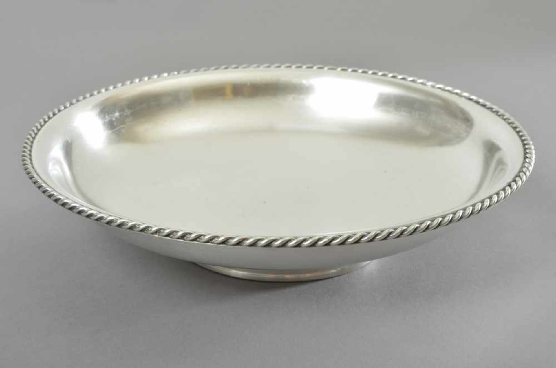 Runde Schale mit Kordelrand, Silber 835, 300g, Ø 22cm, zerkratzt