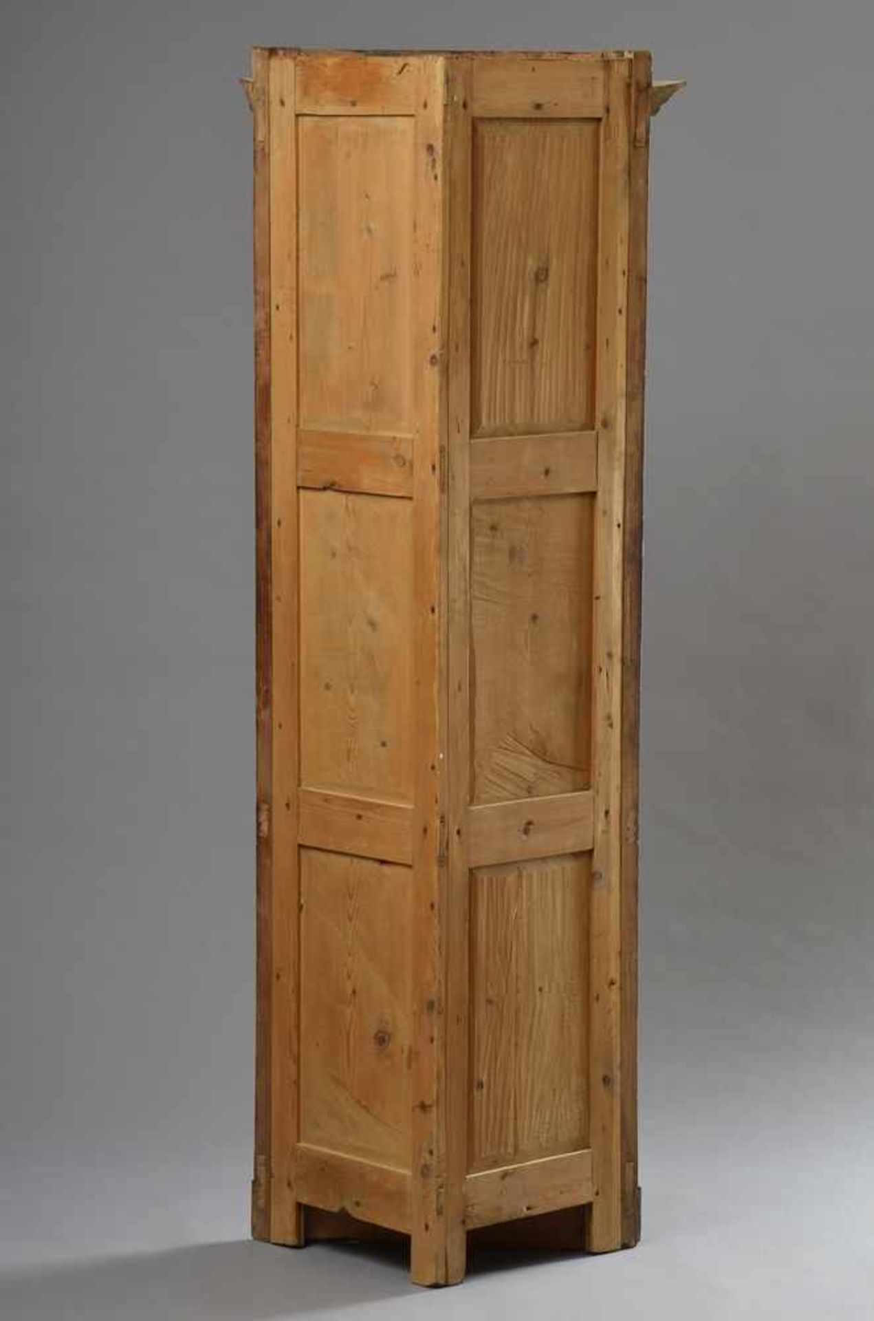 Klassischer Kirschholz Eckschrank mit Vitrinenaufsatz, um 1820, 194x62x41cm - Bild 2 aus 2