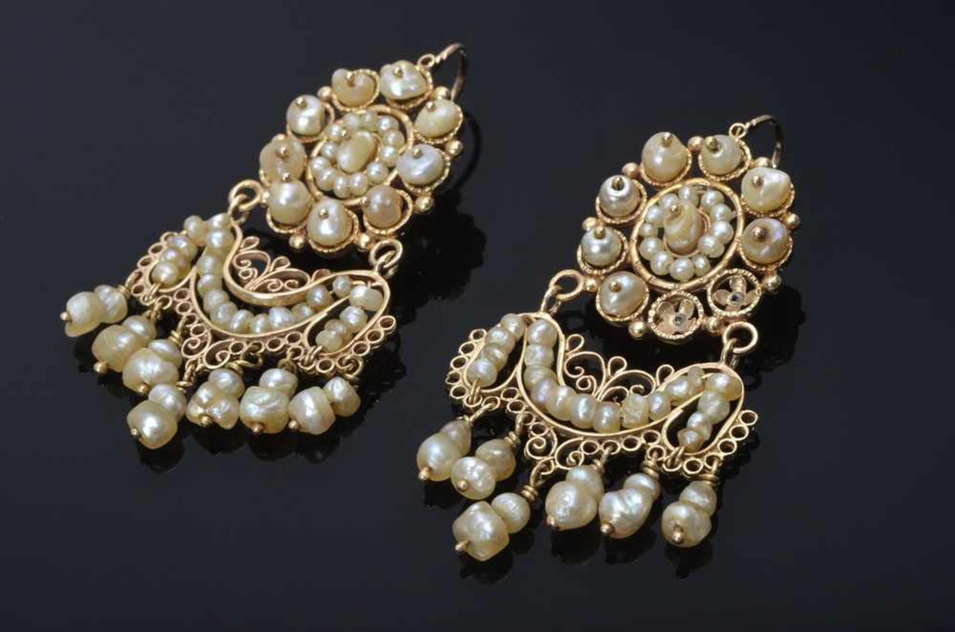 Paar Silber vergoldete Chandelier Ohrgehänge mit Süßwasser Flussperlen, 2 Perlen fehlen, 18,1g