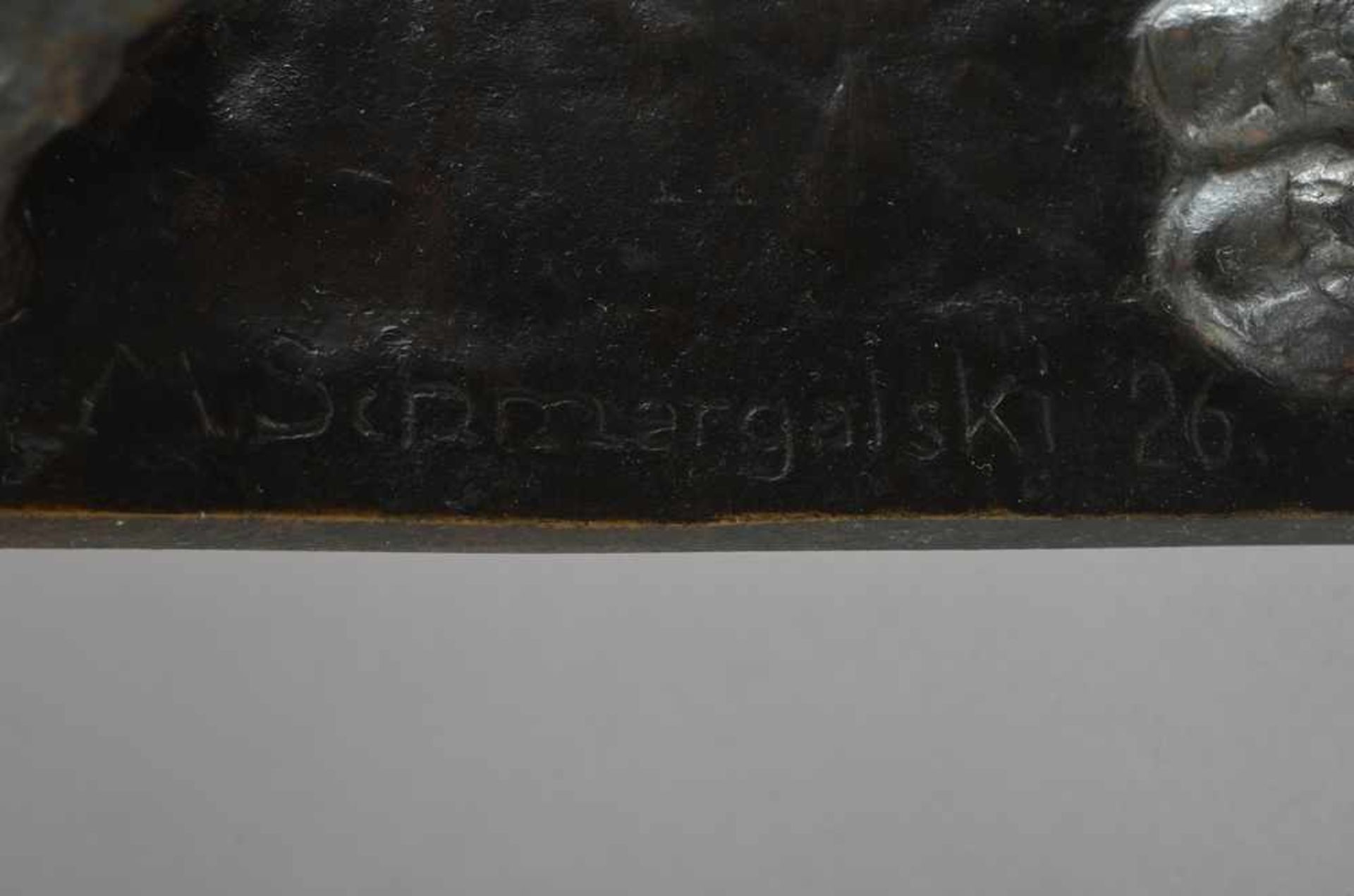 Schmergalski, Maxymilian (?) "Altes Pferd", 1926, Bronze, sign./dat., 18x28cm - Bild 3 aus 5