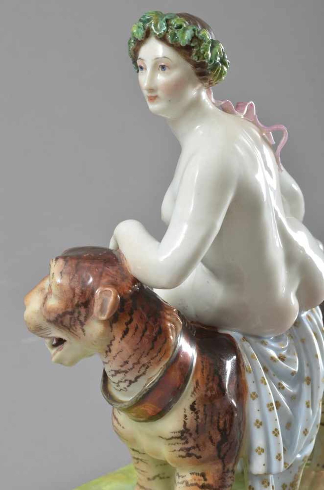 Biedermeier Porzellan Gruppe "Ariadne auf Panther" nach Vorbild von Johann Heinrich von Dannecker, - Bild 5 aus 6