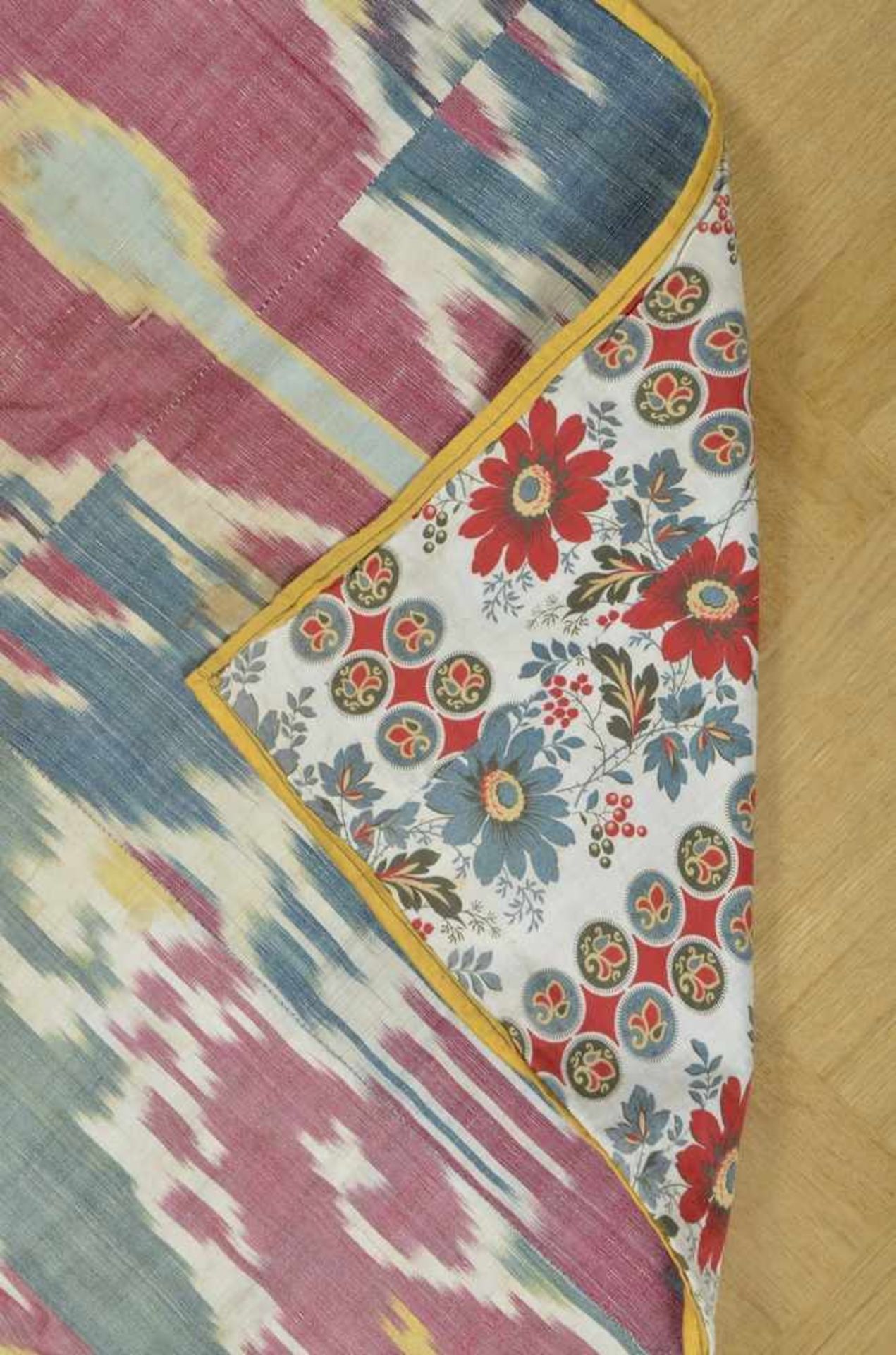 Traditioneller usbekischer Ikat Quilt, Anfang 20.Jh., 152x92cm, ehemals Sammlung Dr. Karl Hennig, - Bild 2 aus 2