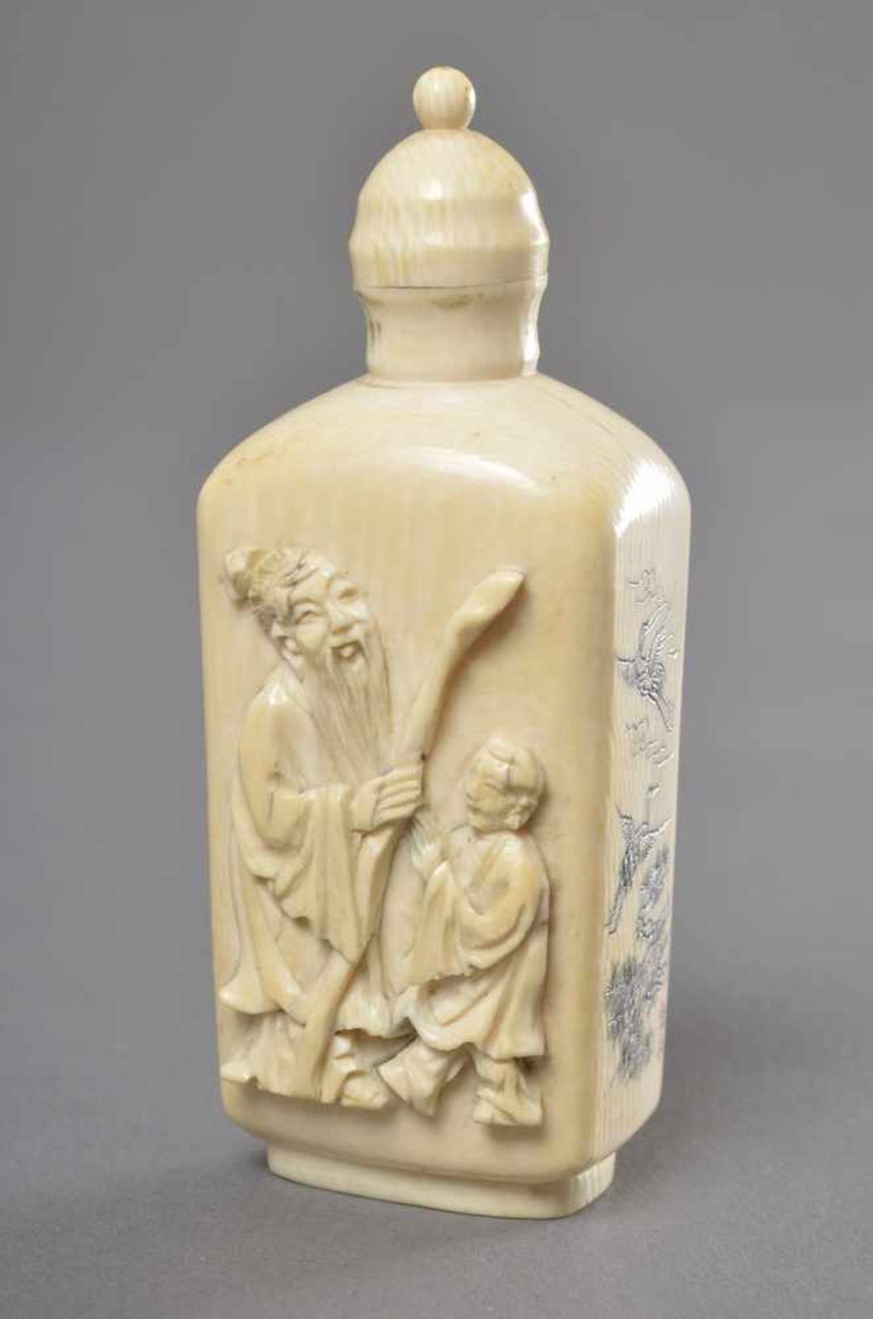 Rechteckige weiße Schnupftabakflasche aus indischem Elfenbein in Form einer Flasche mit Sepia