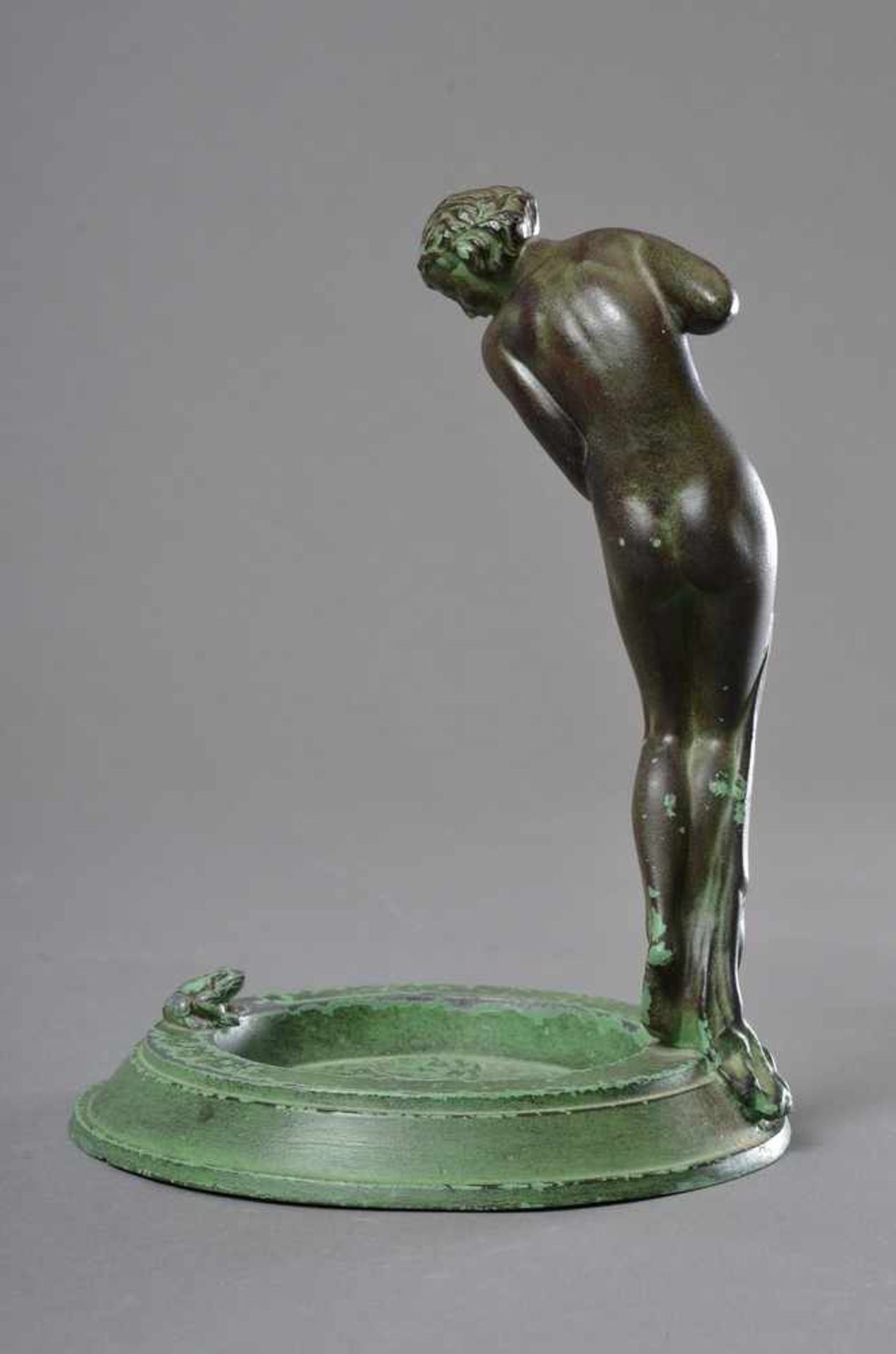 "Jugendstil Nymphe mit Frosch", Zinn patiniert, H. 16cm, berieben - Bild 2 aus 3