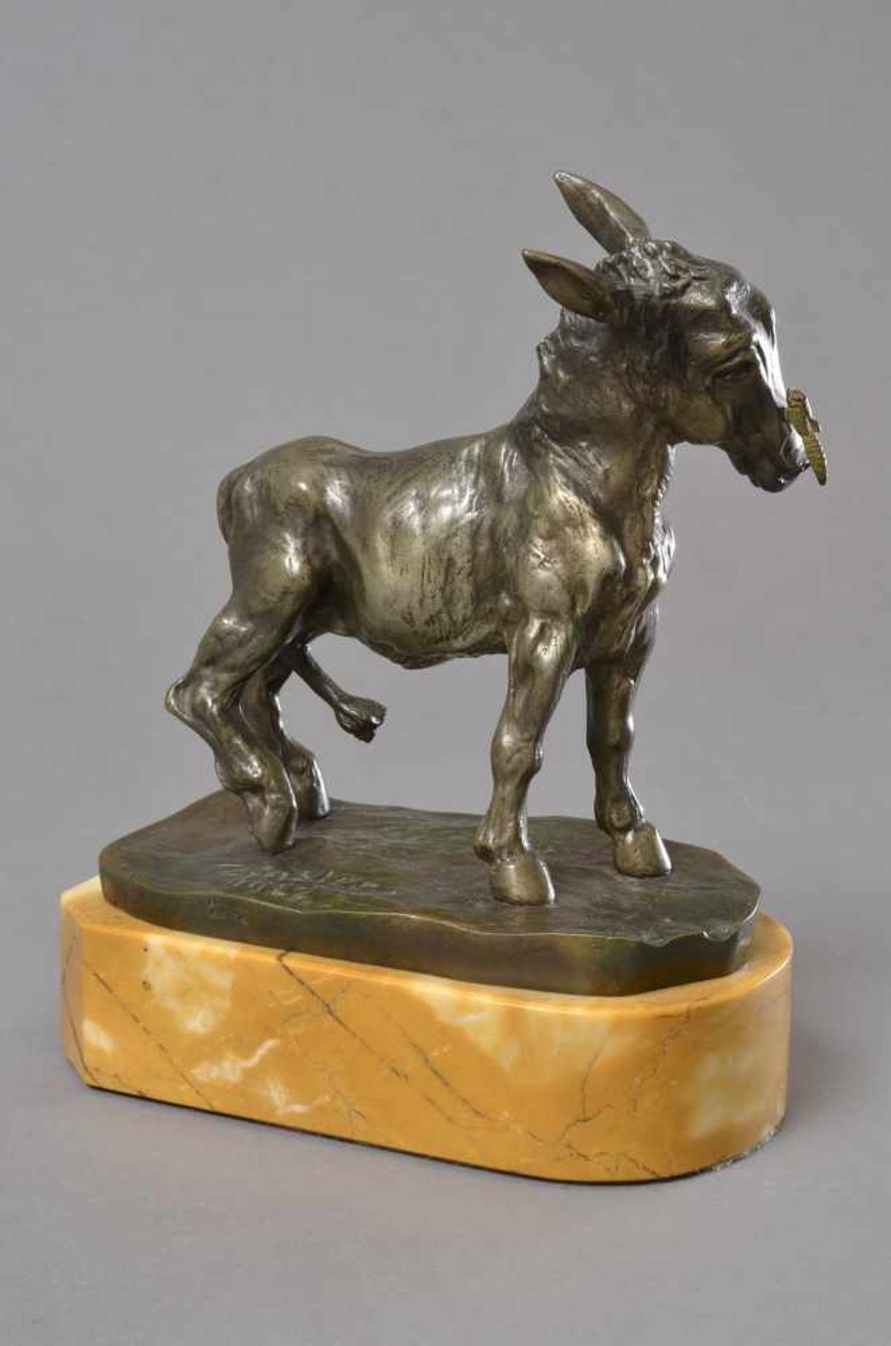 Zinsler, Carl Anselm (1867-1940) "Esel mit Bremse an der Nase" 1922, galvanisierter Zinkguss, - Bild 2 aus 3