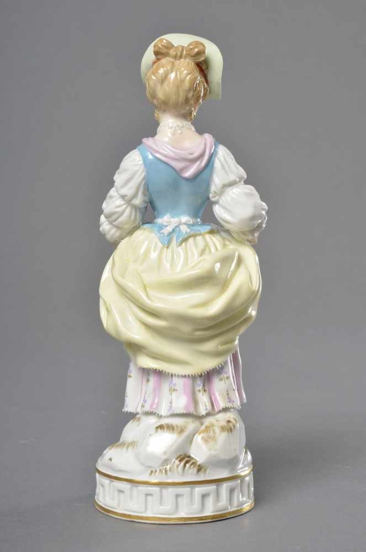 Meissen Figur "Dame mit Trauben", Entw.: Michel Victor Acier um 1780, Modellnr. F.84, um 1900, H. - Image 2 of 5