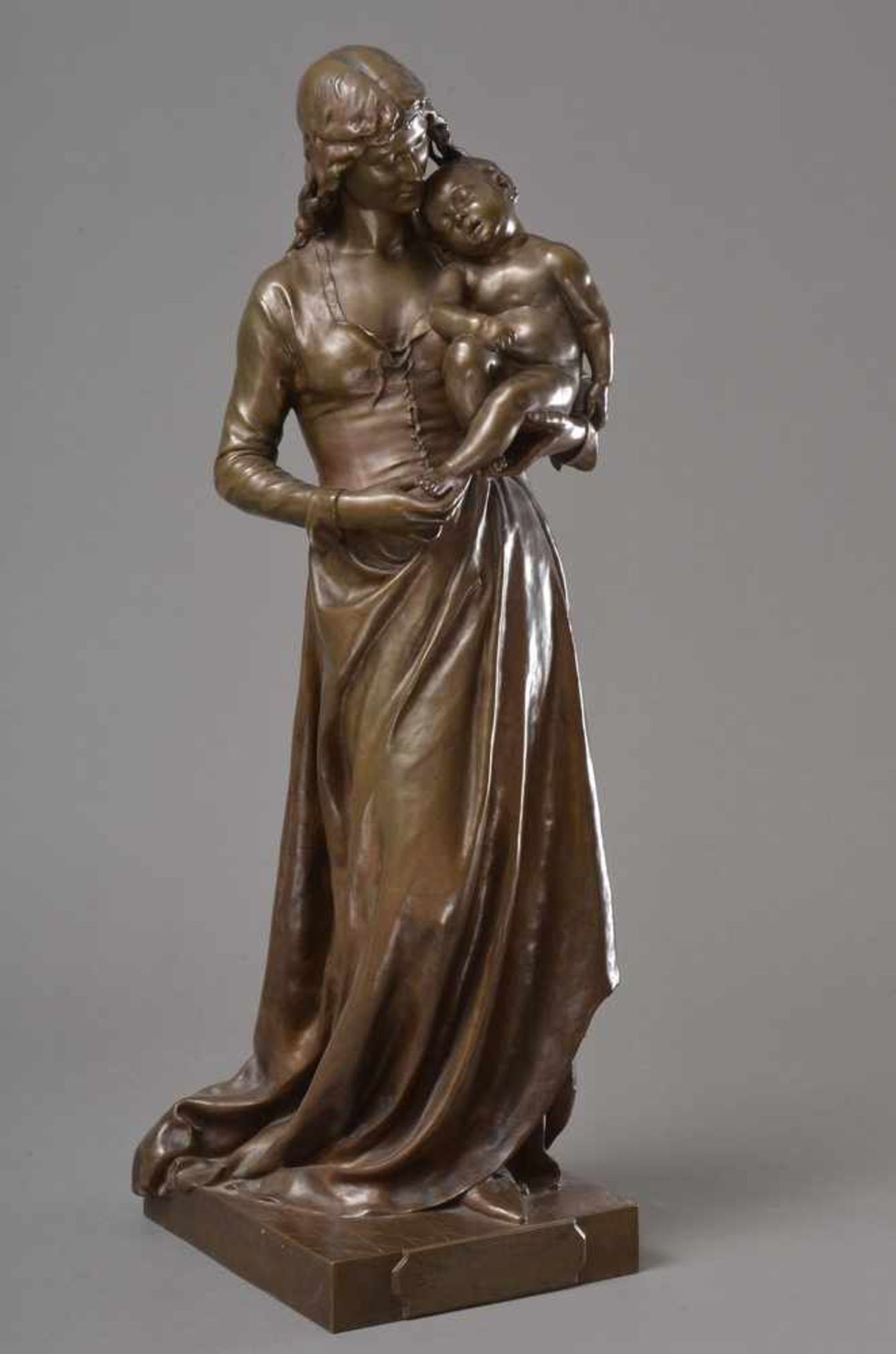 Gautherin, Jean (1840-1890) "Clothilde de Surville", Bronze, rötlich patiniert, am Fuß sign., H.