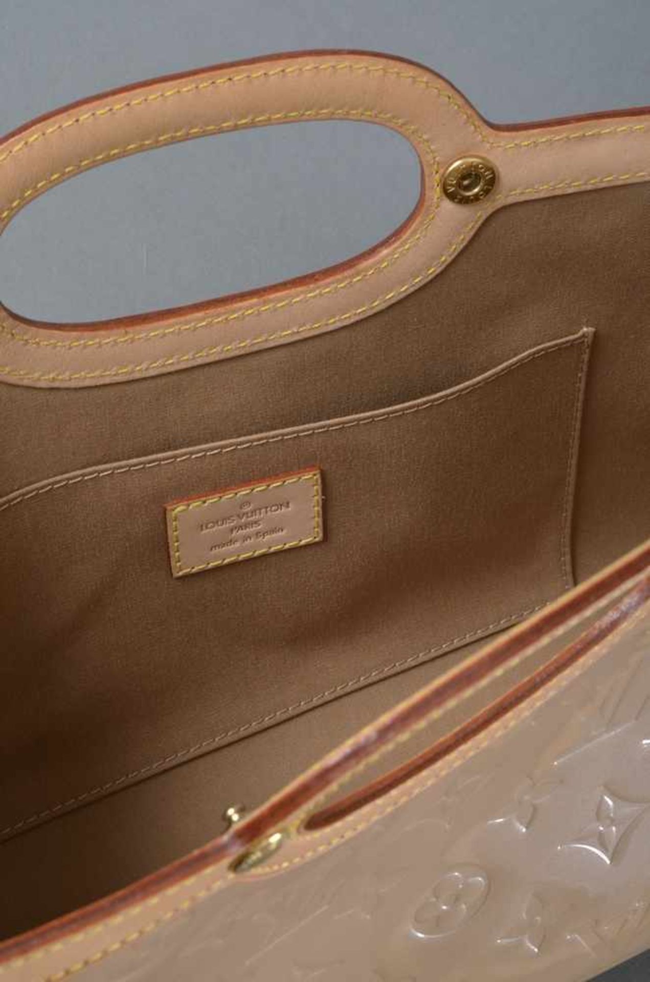 Louis Vuitton "Roxbury Drive Bag" Tasche mit Schulterriemen, Monogram Vernis, Noisette, Nr. LM 0055, - Bild 2 aus 2