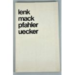 KÜNSTLERMAPPE Uecker, Lenk, Mack und Pfahler, Biennale Venedig 1970, Mappe mit 4 Katalogen,