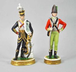 ZWEI PORZELLANFIGUREN "Private 1793" und "Adoche Junot", polychrom dekoriert, partiell