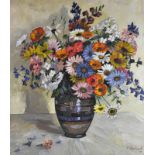 KOSTINSKY Fernande (Oberstdorf 1902 - 1978) "Sommerblumenstrauß" in Vase, Öl auf Leinwand, signiert,