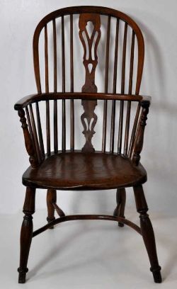 2 SESSEL Yewwood Windsor Chair, Windsor Sessel, durchbrochene, gerundete Lehnen mit verzierter