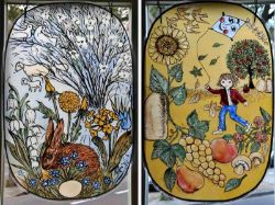 2 GLASMALEREIEN "Herbst" und "Frühling", fein ausgeführte Glasmalerei auf ovalen Platten,