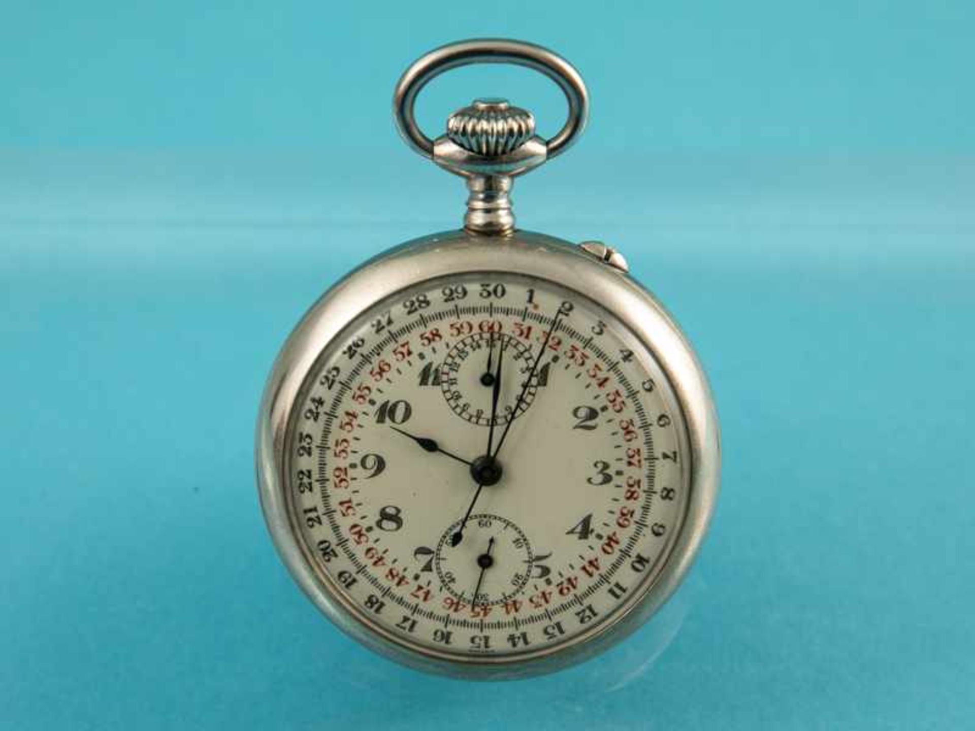 Chronograph mit Stoppfunktion, Anfang 20. Jh. Nickel. Gesamtgewicht ca. 95,9 g. Creméfarbenes