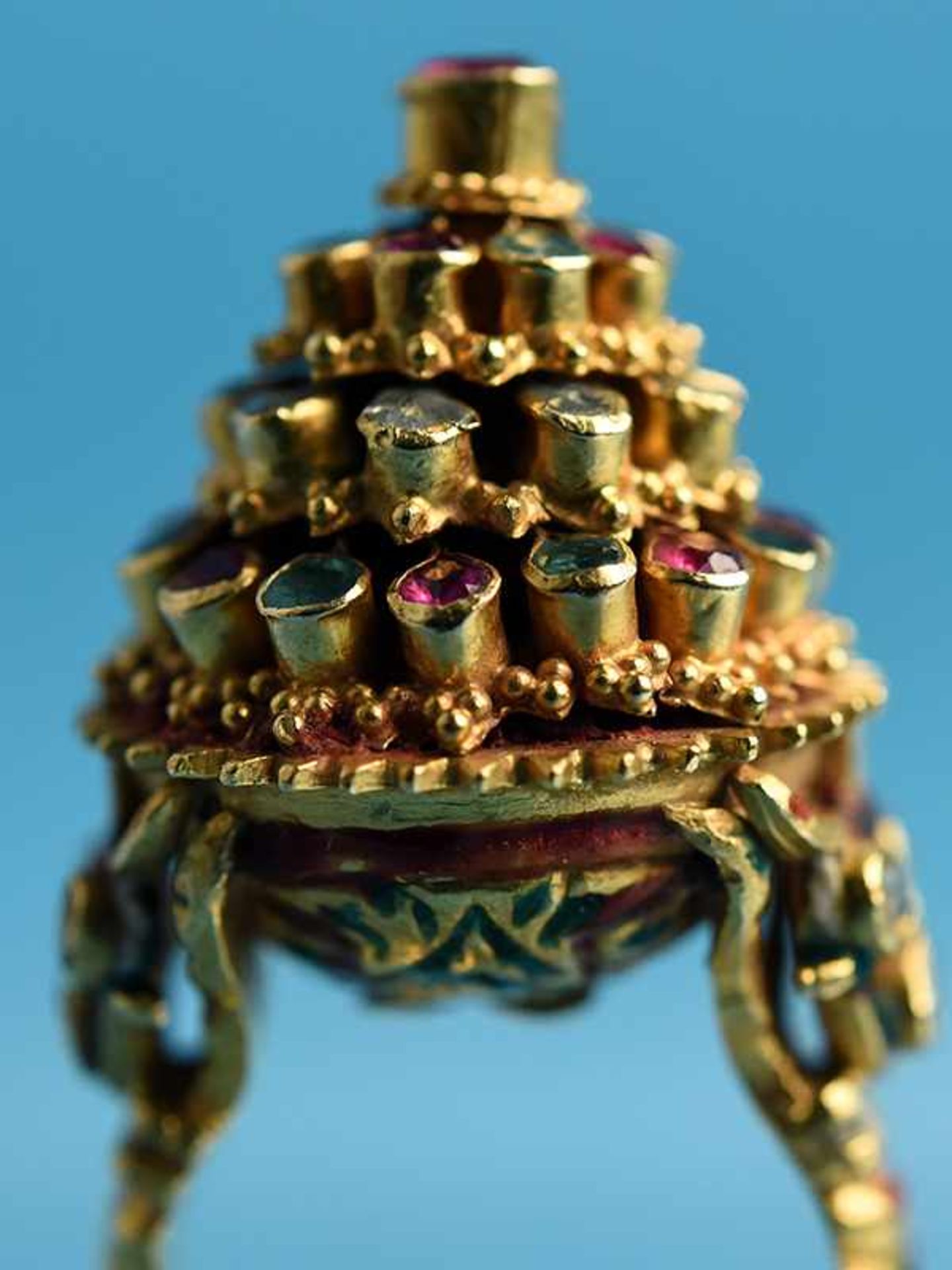 Ring mit Rubinen, Smaragden, Diamantrosen und polychromen Emaille, indische Goldschmiedearbeit, - Bild 3 aus 4