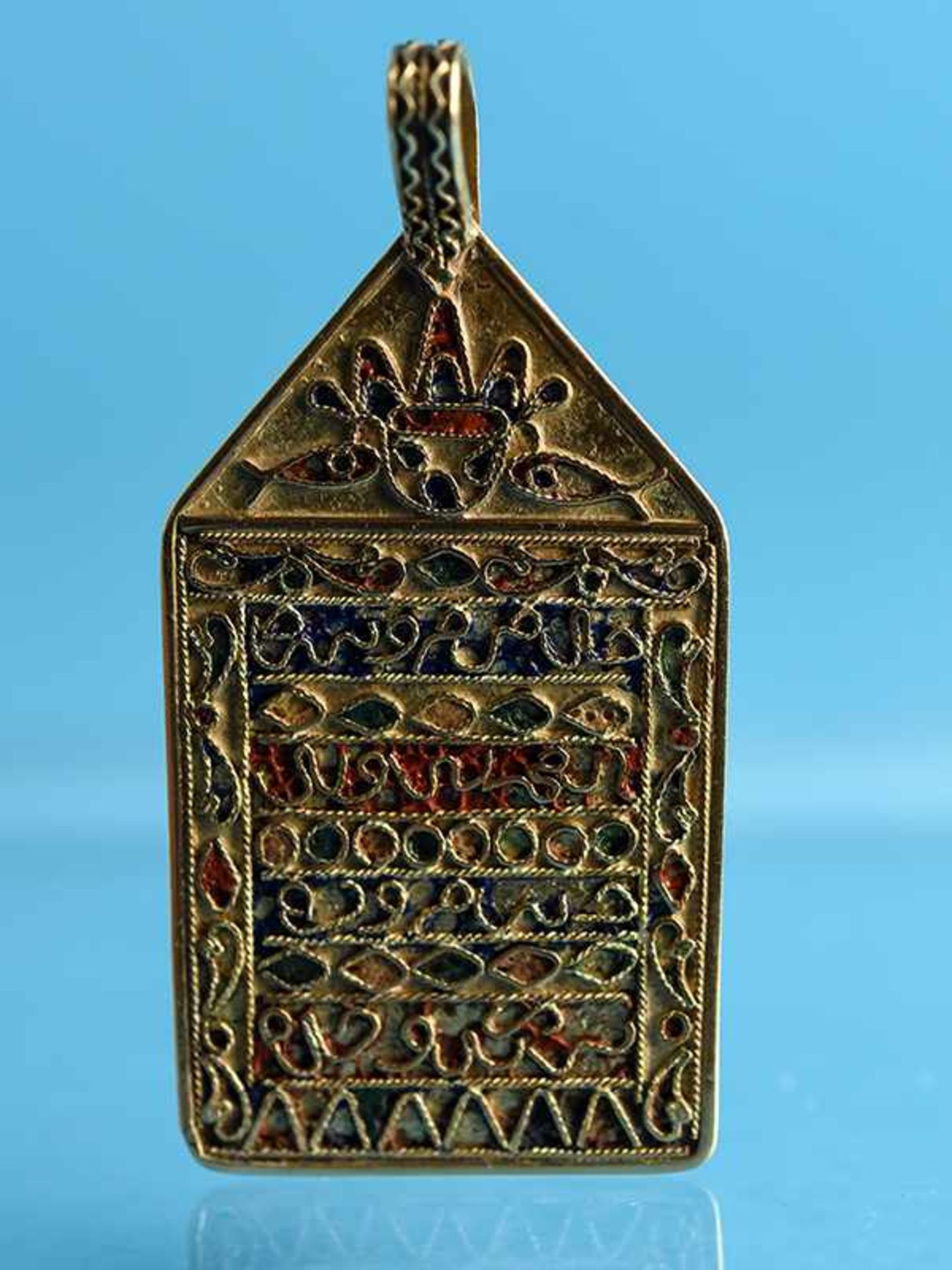 Anhänger mit Emaille, Kunst des Islam, 19. Jh. 750/- Gelbgold. Gesamtgewicht ca. 16,2 g.