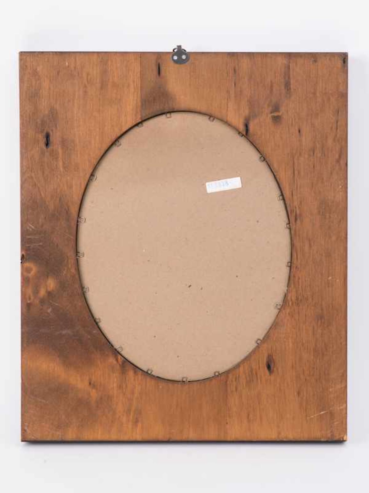 Wandspiegel im antiken Stil, 20. Jh. Holz, mahagonifarbig gebeizt und patiniert mit ovalem - Bild 2 aus 2